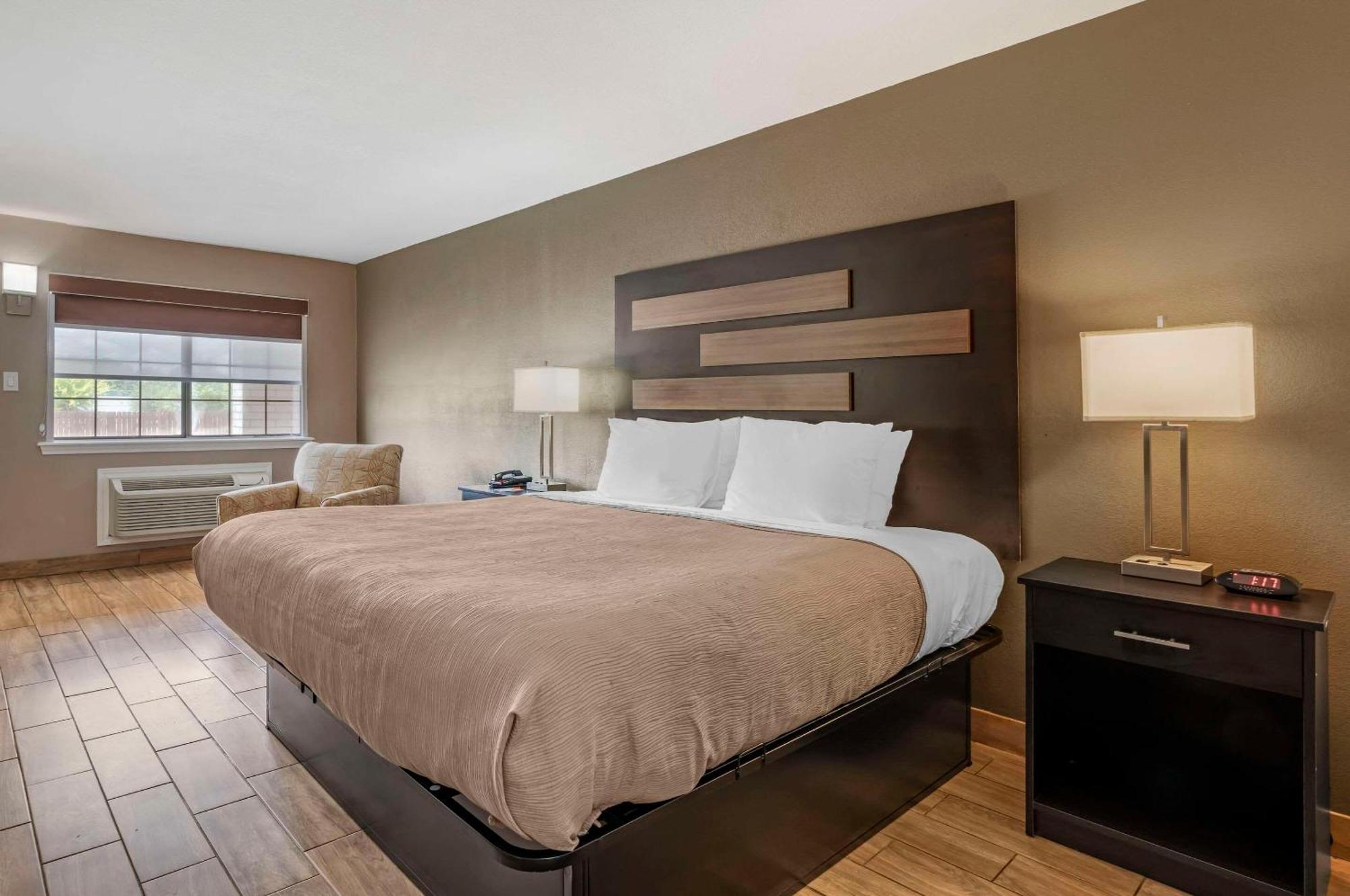 Quality Inn & Suites New Boston Kültér fotó