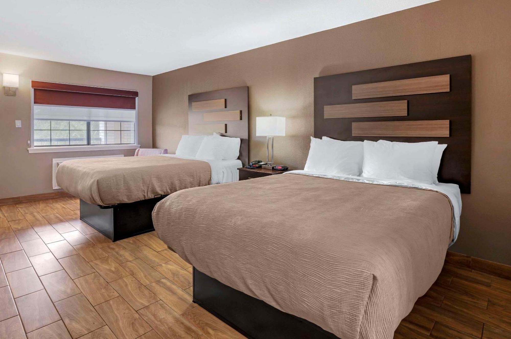 Quality Inn & Suites New Boston Kültér fotó
