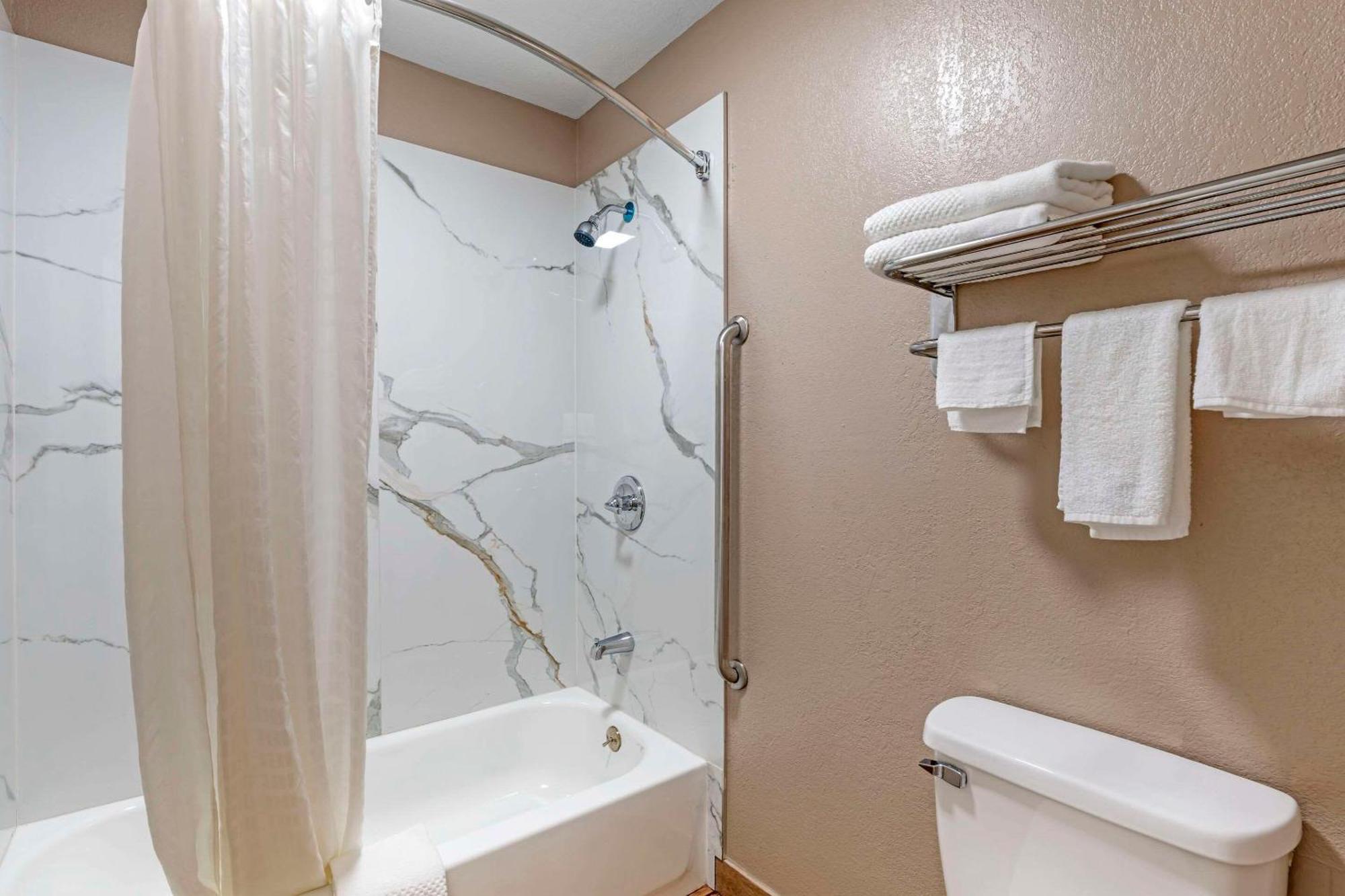 Quality Inn & Suites New Boston Kültér fotó