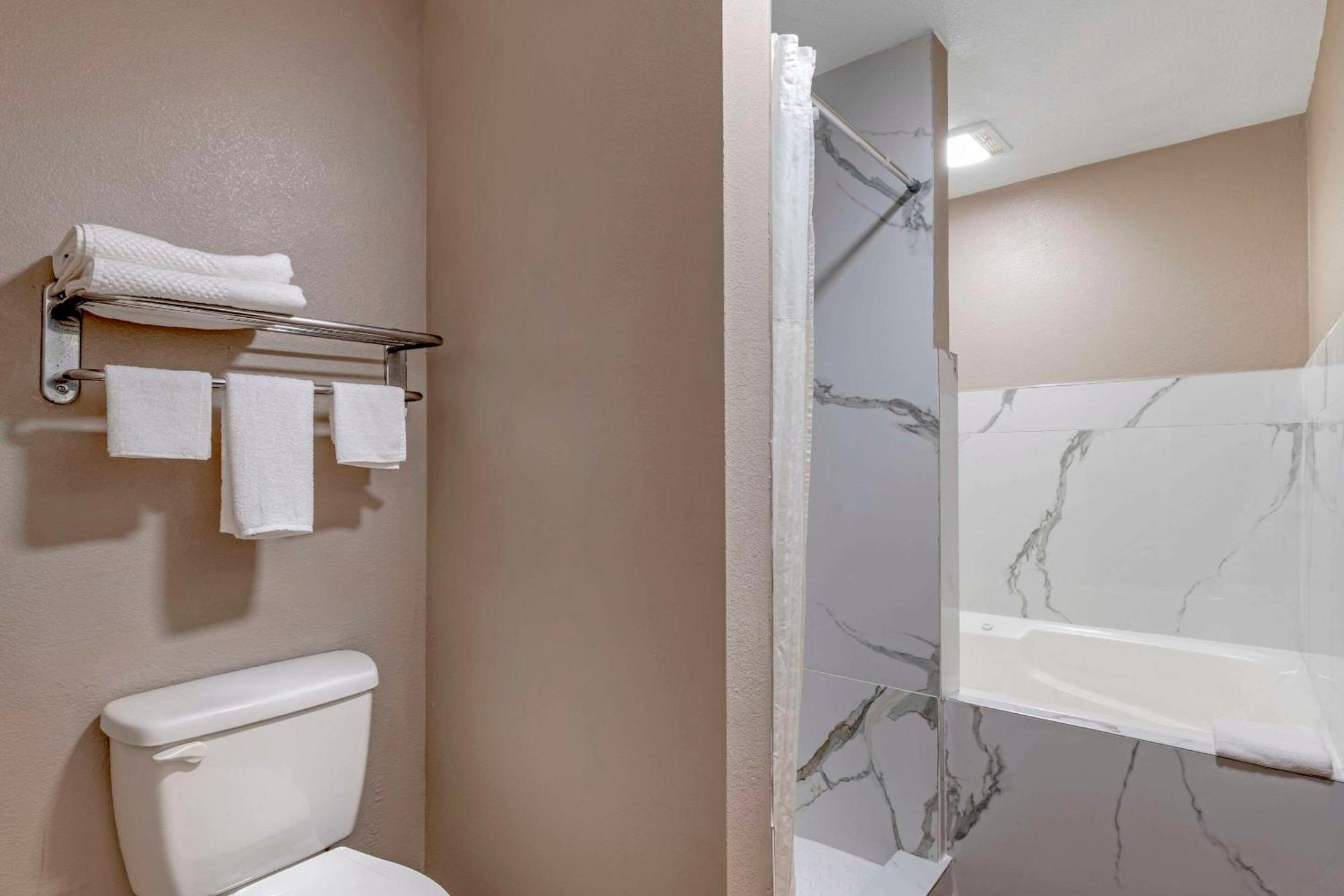 Quality Inn & Suites New Boston Kültér fotó