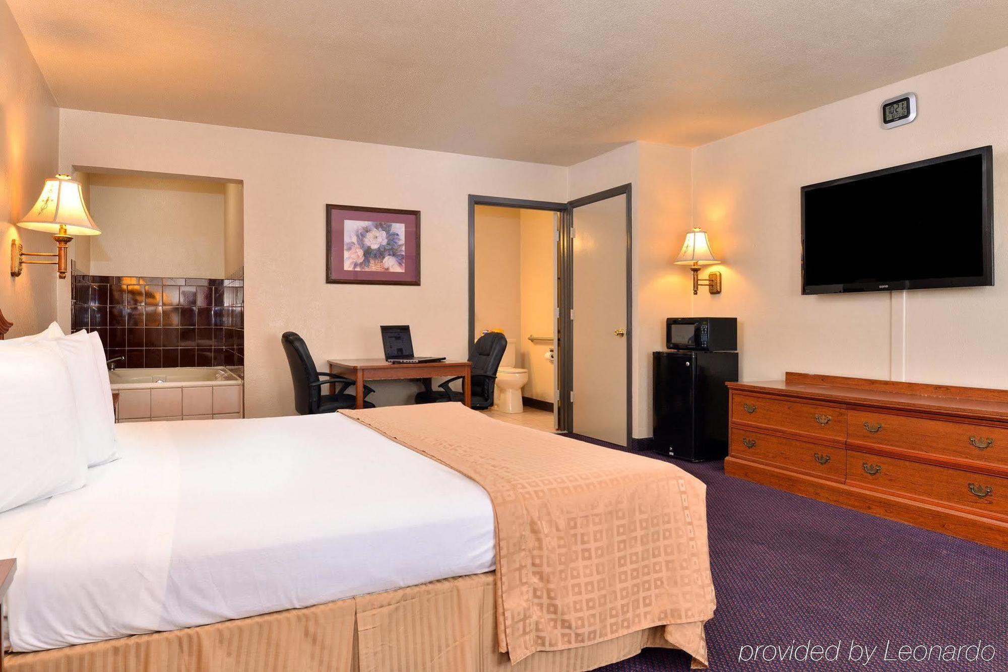 Quality Inn & Suites New Boston Kültér fotó